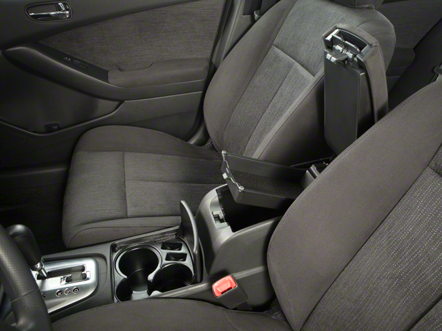 2010 Nissan Altima 3.5 SR