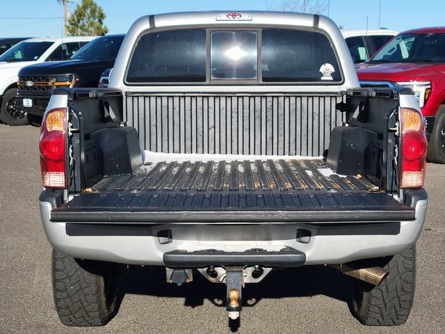 2006 Toyota Tacoma Base V6