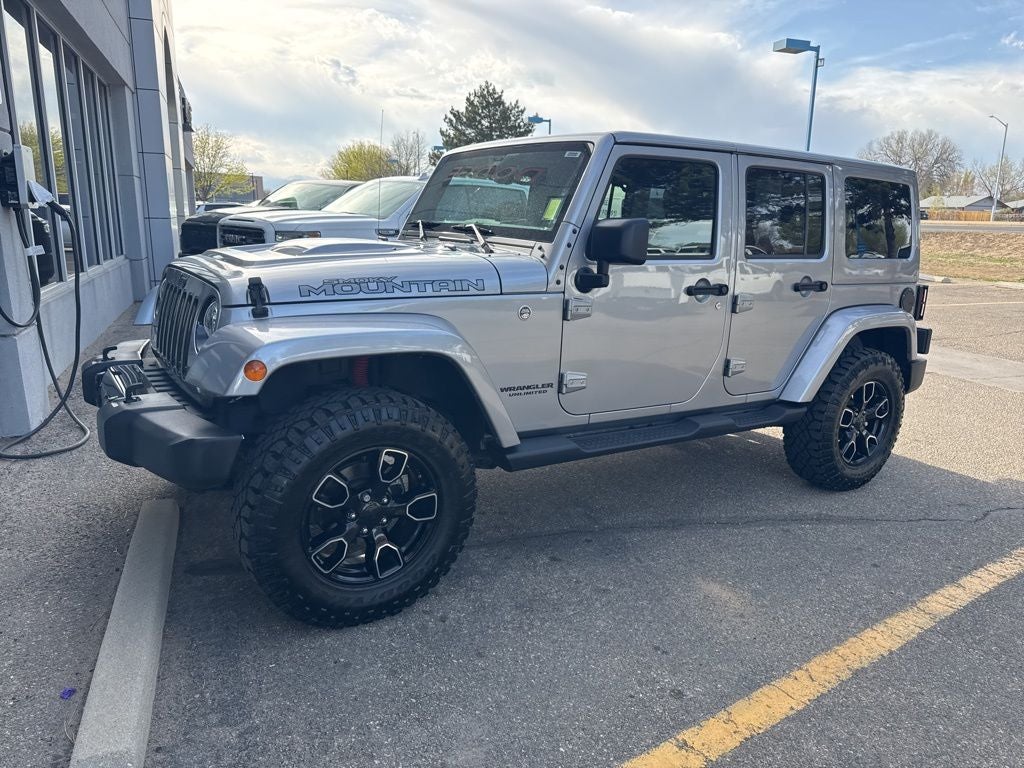2017 Jeep Wrangler Unlimited Sahara