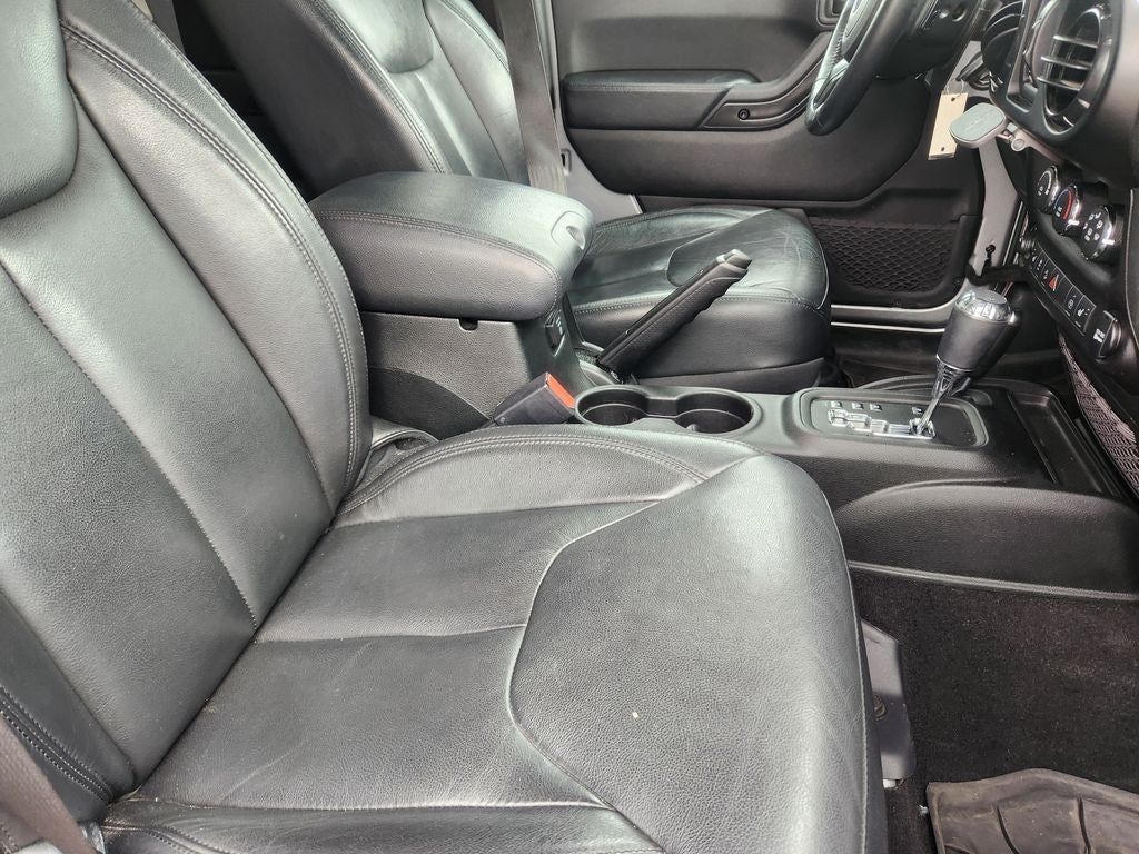 2017 Jeep Wrangler Unlimited Smoky Mountain 4x4