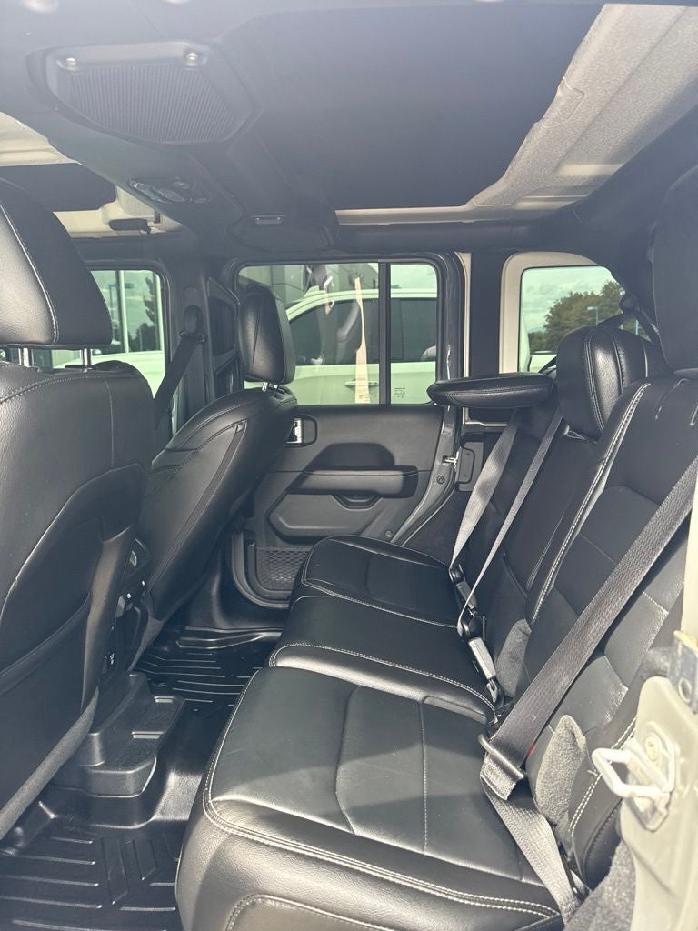2021 Jeep Wrangler Sahara