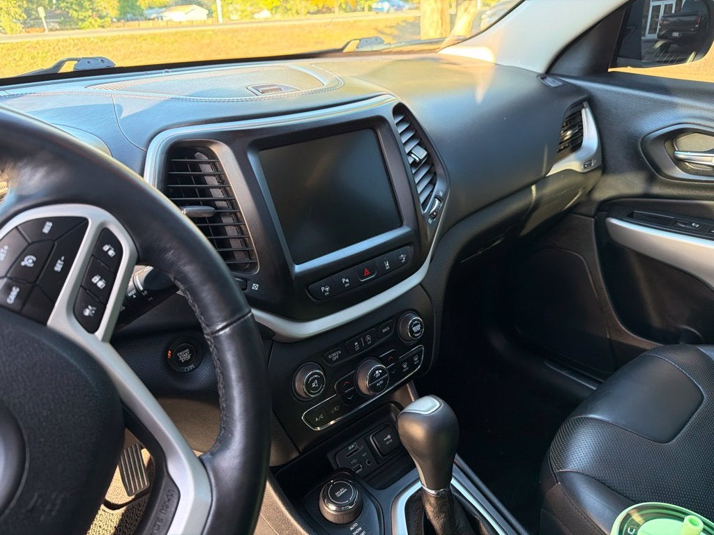 2018 Jeep Cherokee Overland