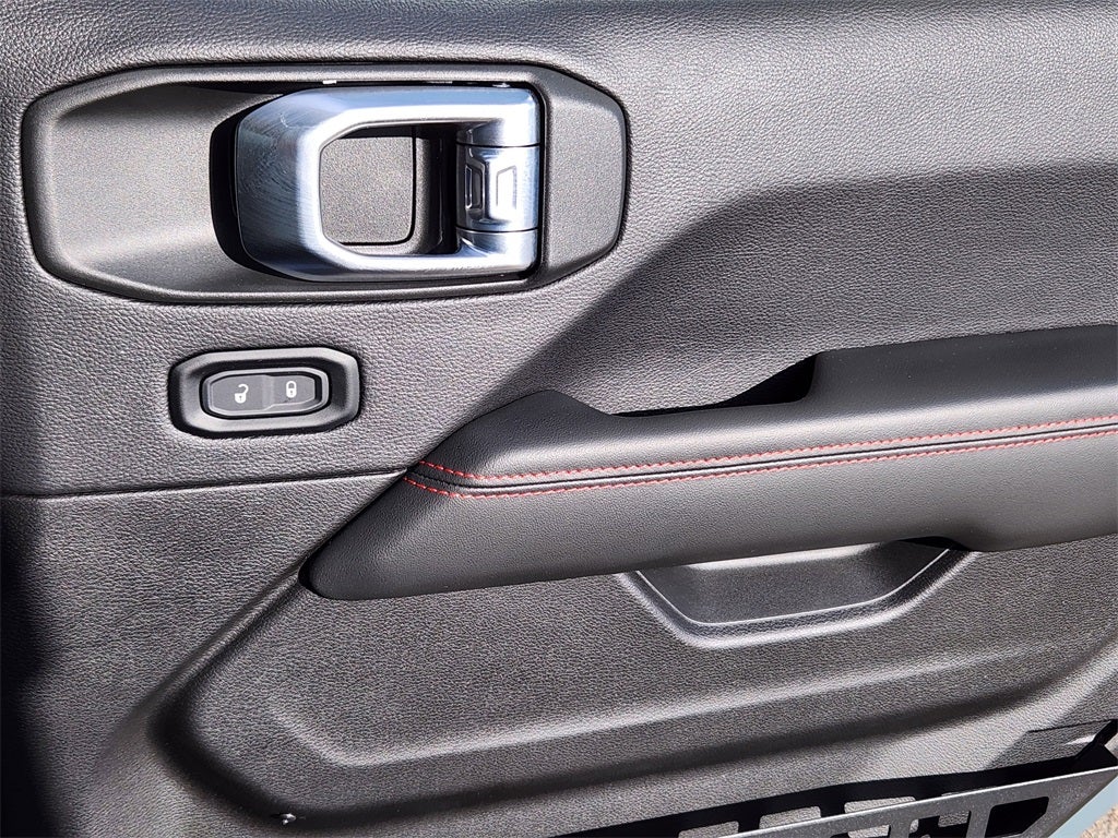 2024 Jeep Wrangler 2-Door Recon 4x4