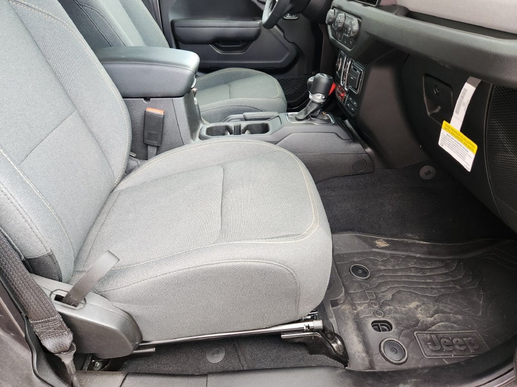 2026 Jeep Wrangler 4-Door Willys - Photo 14