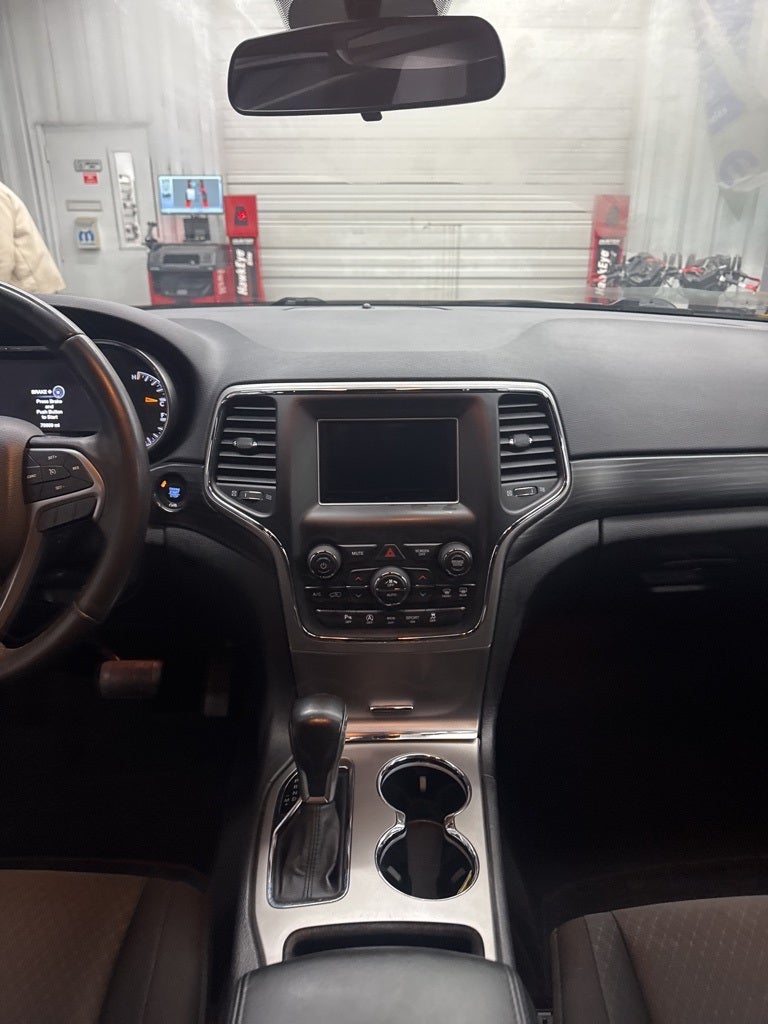 2019 Jeep Grand Cherokee Laredo E 4x4