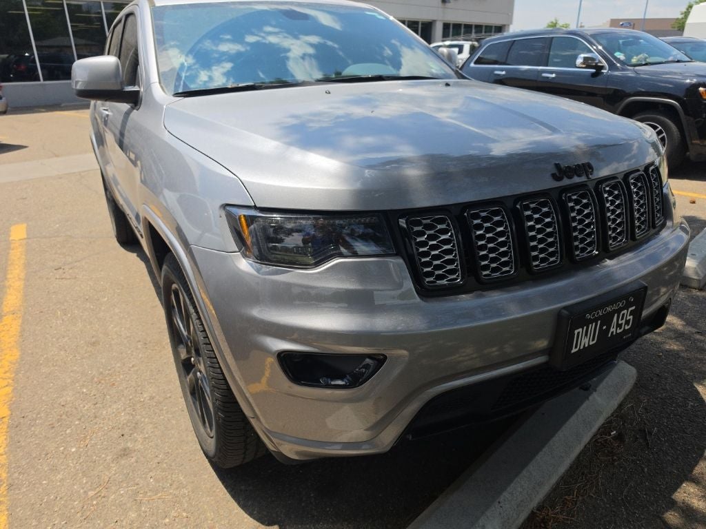 2020 Jeep Grand Cherokee Altitude