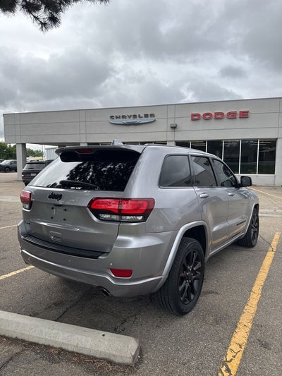 2018 Jeep Grand Cherokee Altitude