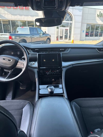2022 Jeep Grand Cherokee Altitude 4x4