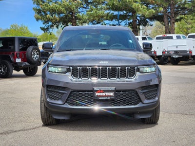 2026 Jeep Grand Cherokee GRAND CHEROKEE LAREDO X 4X4