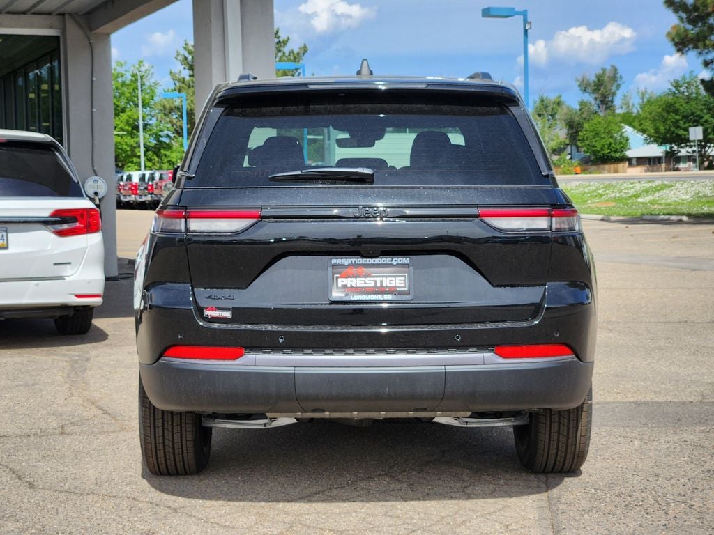 2026 Jeep Grand Cherokee GRAND CHEROKEE LAREDO ALTITUDE 4X4