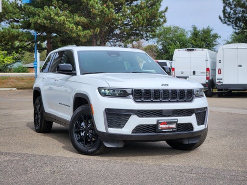 2026 Jeep Grand Cherokee Laredo