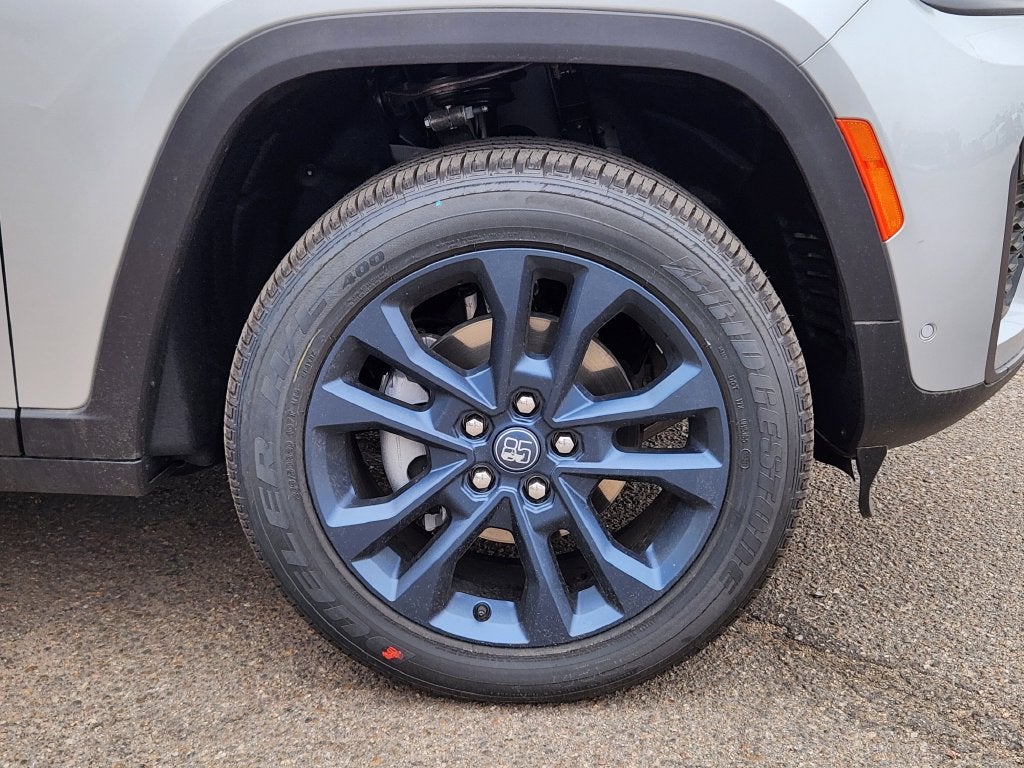 2026 Jeep Grand Cherokee 85th Anniversary Edition