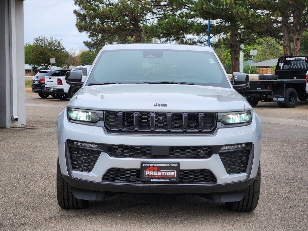 2026 Jeep Grand Cherokee 85th Anniversary Edition