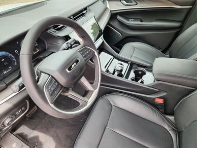 2026 Jeep Grand Cherokee Limited Reserve