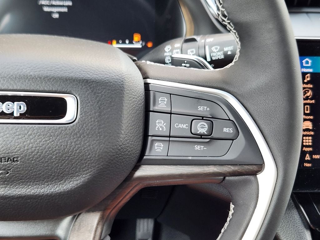 2026 Jeep Grand Cherokee Limited Reserve
