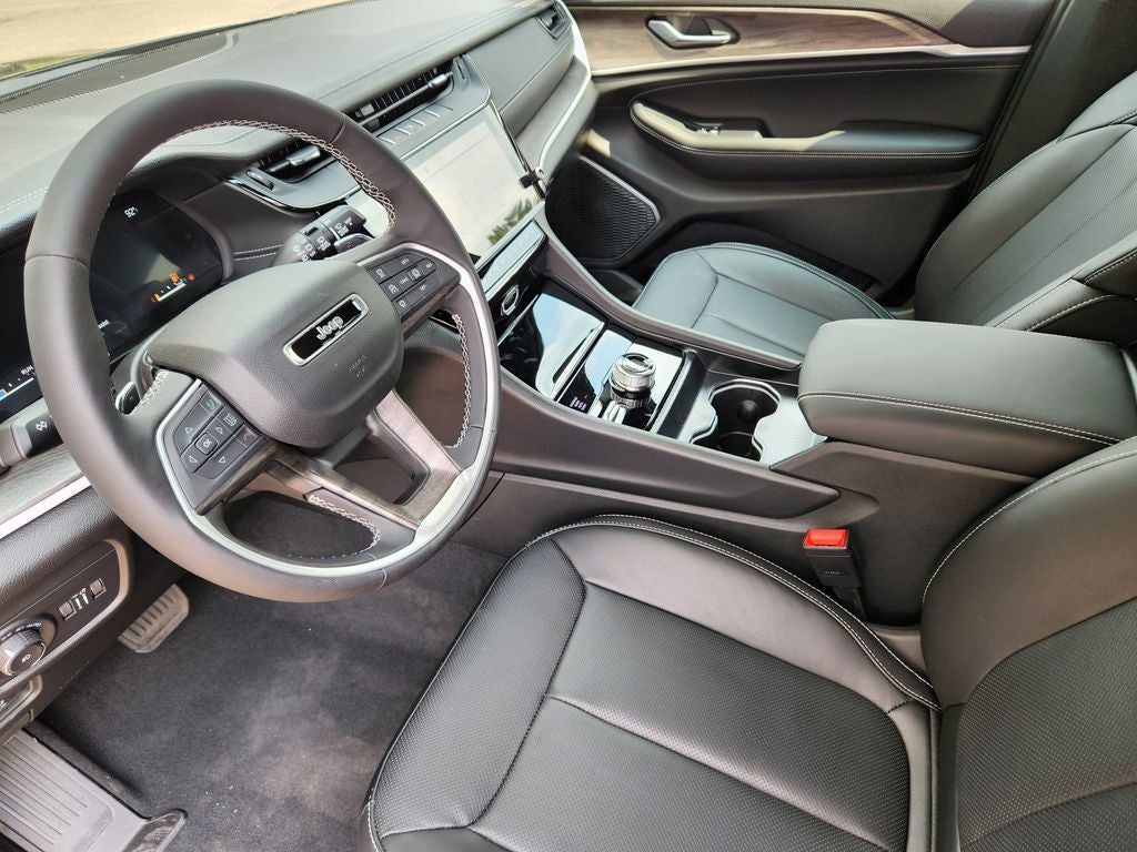 2026 Jeep Grand Cherokee Limited Reserve