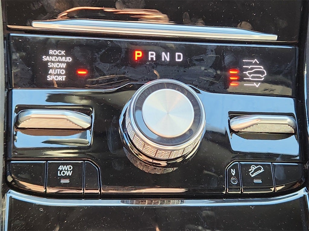 2025 Jeep Grand Cherokee GRAND CHEROKEE OVERLAND 4X4