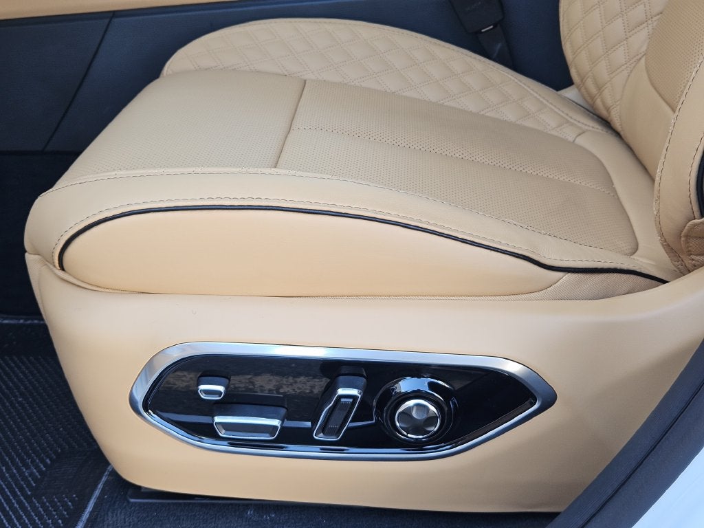 2027 Jeep Grand Cherokee Summit
