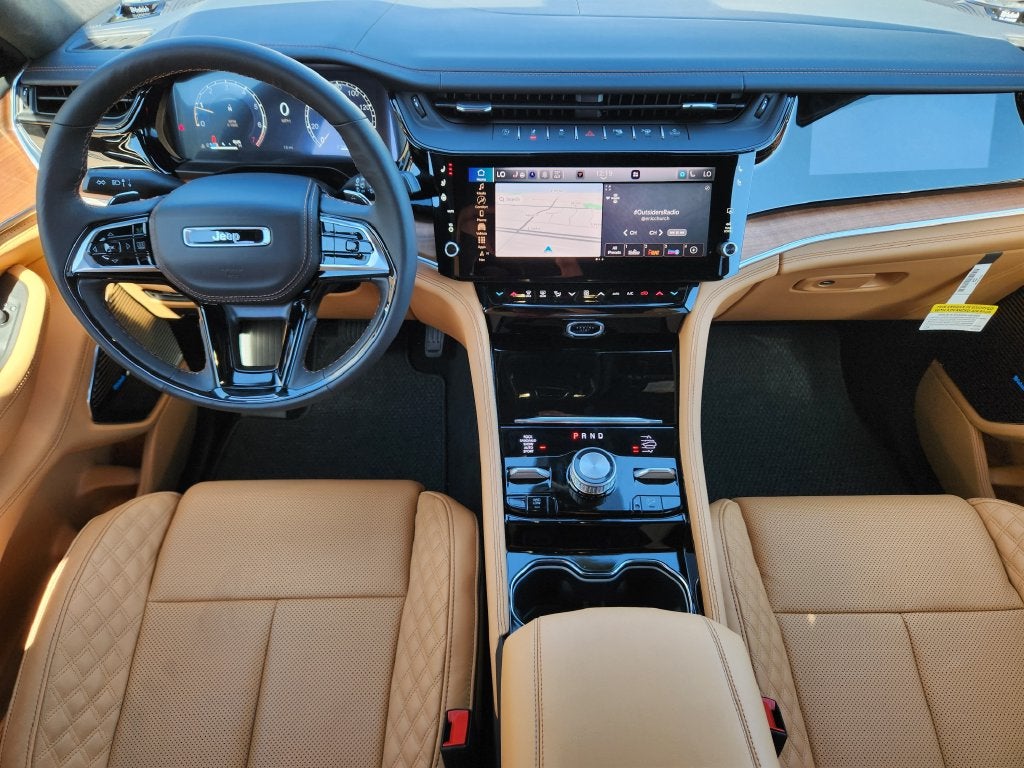2027 Jeep Grand Cherokee Summit