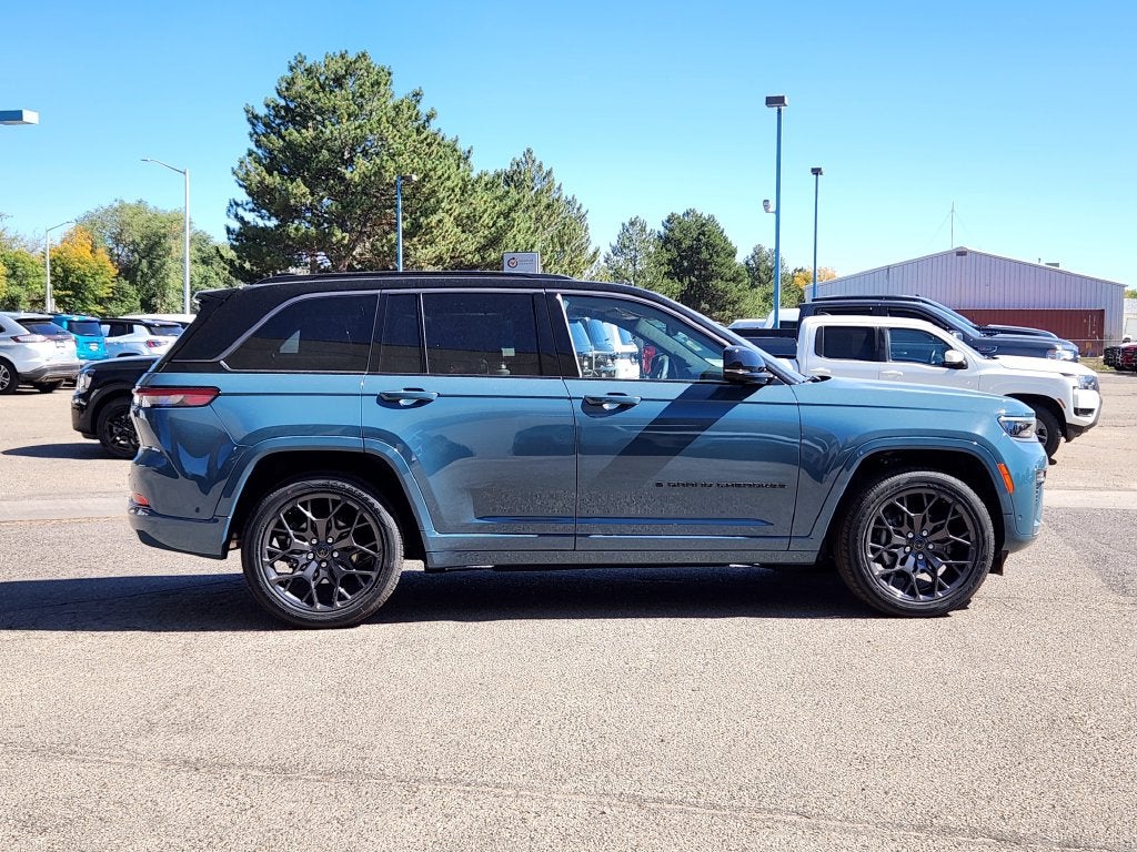 2027 Jeep Grand Cherokee Summit