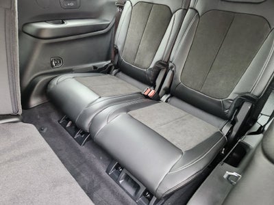 2027 Jeep Grand Cherokee L Laredo