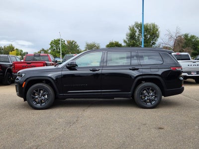 2027 Jeep Grand Cherokee L Laredo