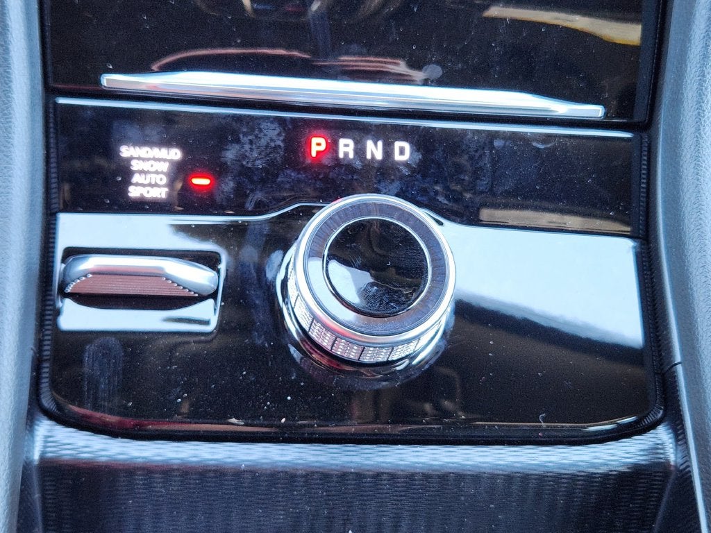 2027 Jeep Grand Cherokee L Laredo
