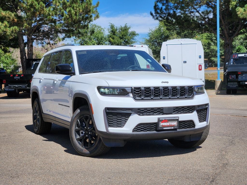 2026 Jeep Grand Cherokee L Laredo
