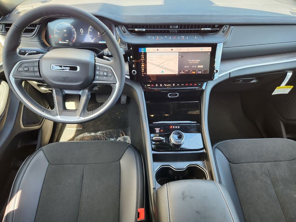 2026 Jeep Grand Cherokee L Laredo