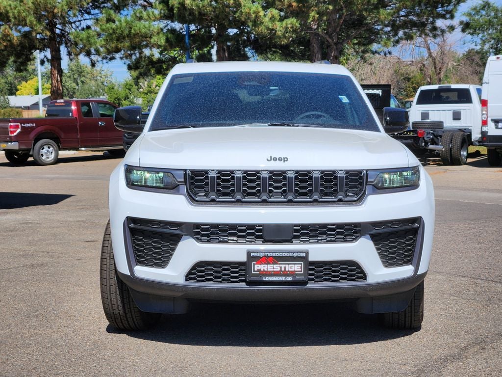 2026 Jeep Grand Cherokee L Laredo