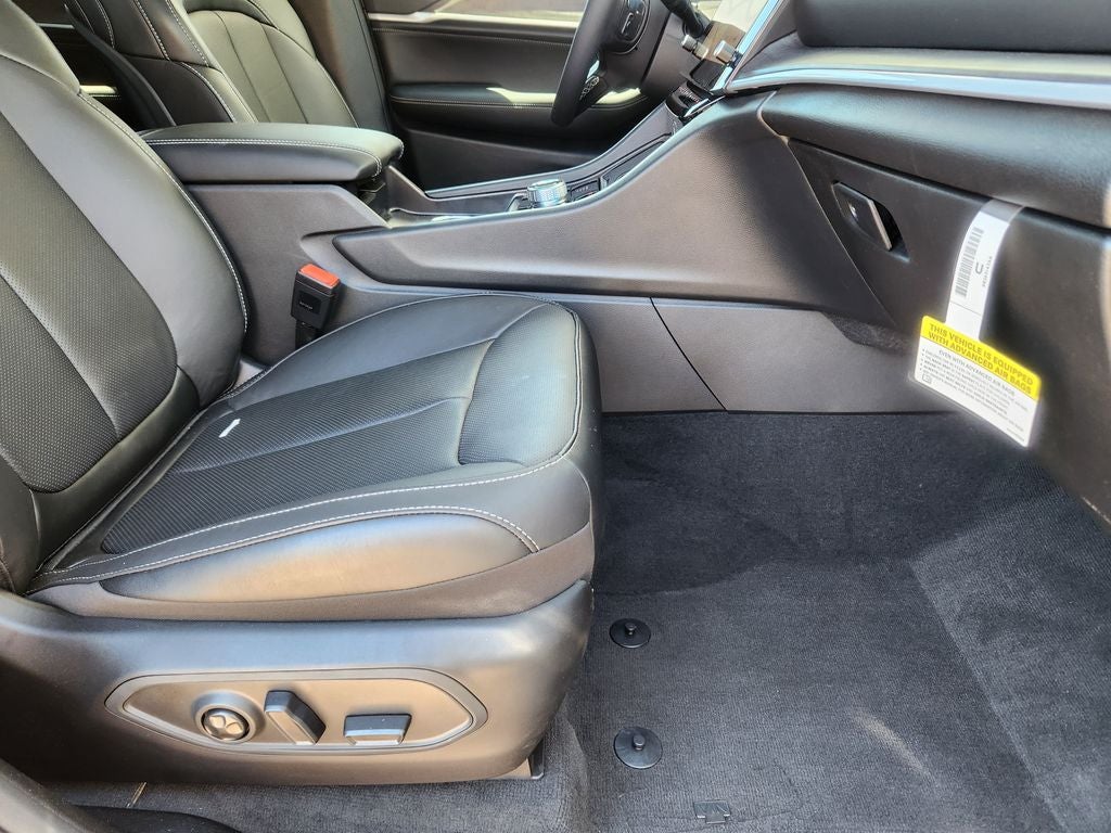 2026 Jeep Grand Cherokee L Limited Reserve
