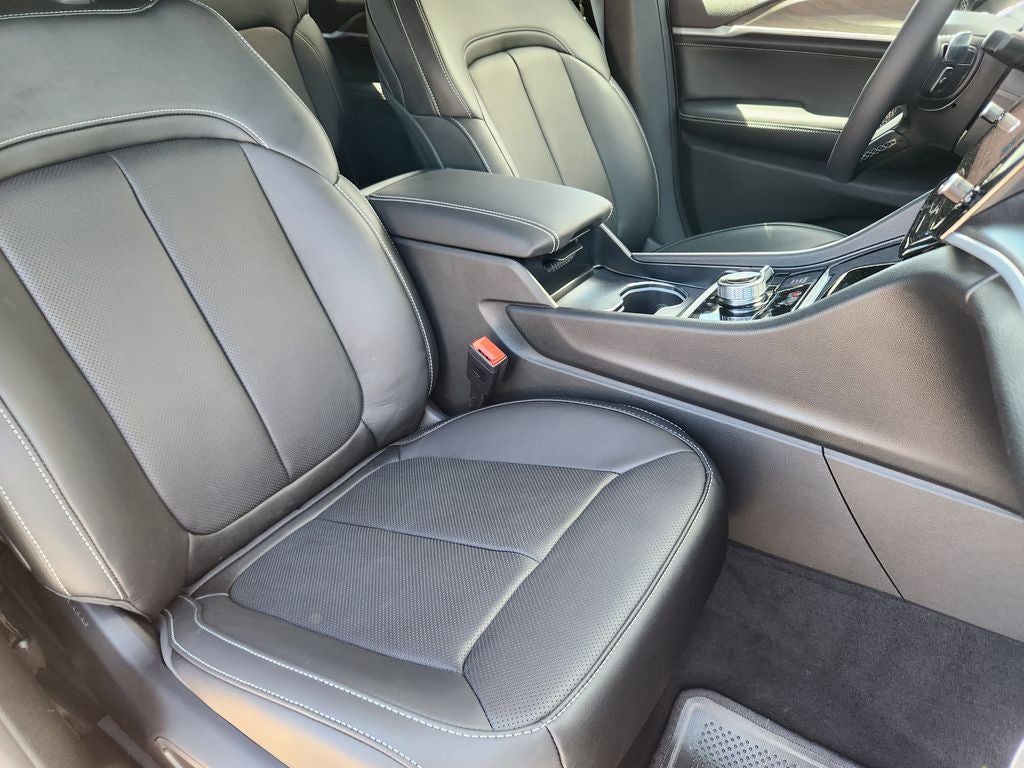 2026 Jeep Grand Cherokee GRAND CHEROKEE L LIMITED RESERVE 4X4