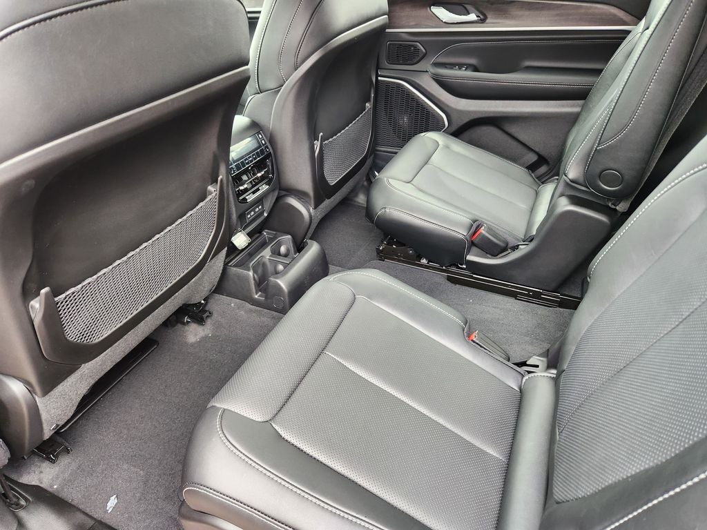 2026 Jeep Grand Cherokee GRAND CHEROKEE L LIMITED RESERVE 4X4