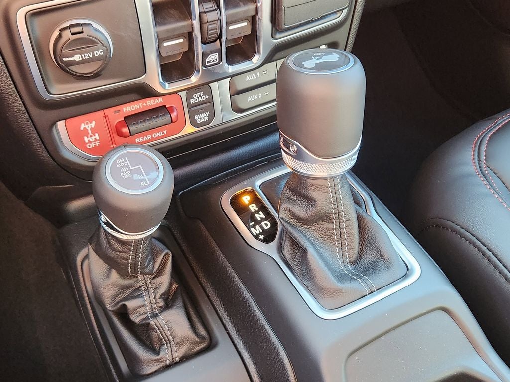 2026 Jeep Wrangler WRANGLER 4-DOOR MOAB 392