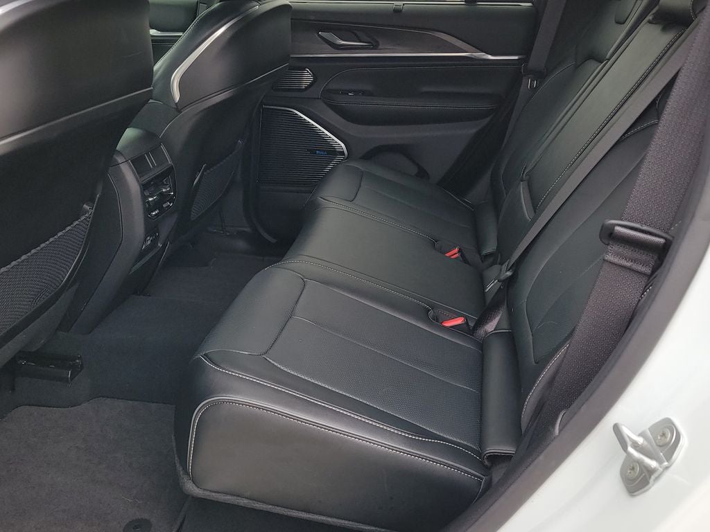 2025 Jeep Grand Cherokee Overland 4xe - Photo 8
