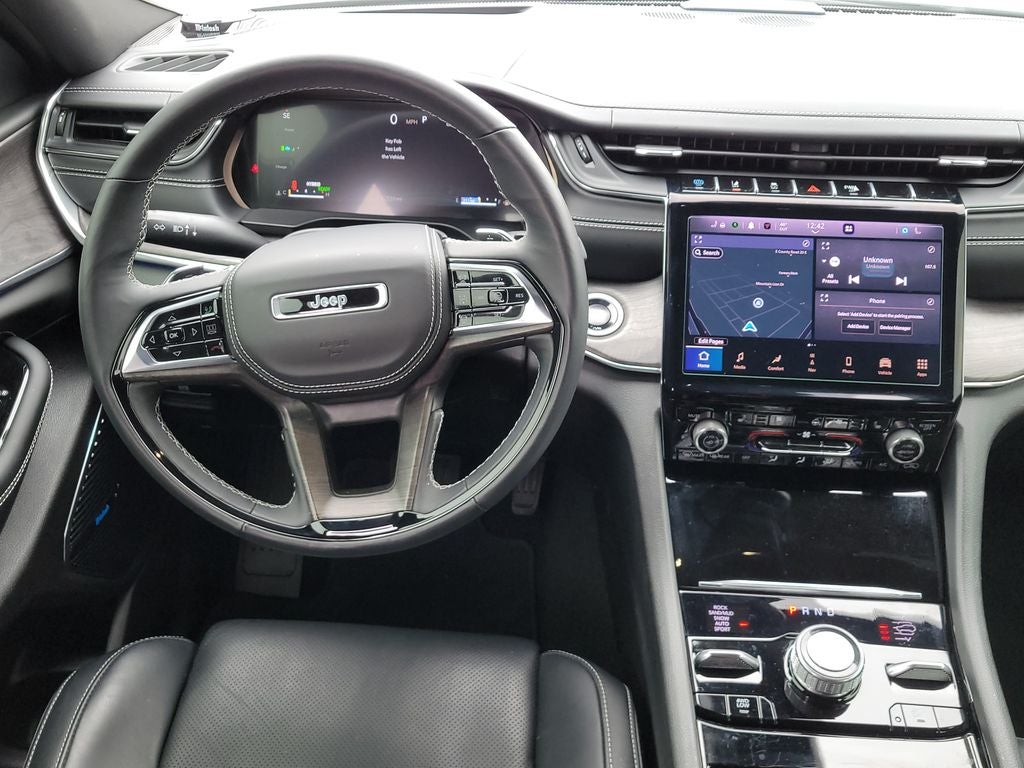 2025 Jeep Grand Cherokee Overland 4xe - Photo 9