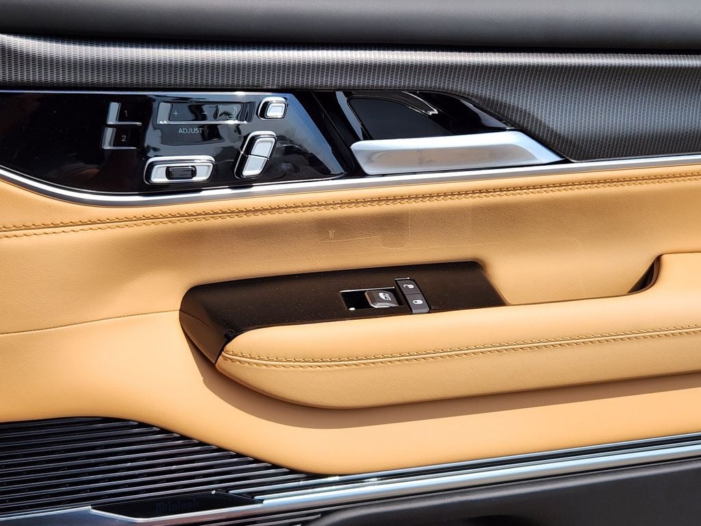 2026 Jeep Grand Wagoneer Summit Reserve