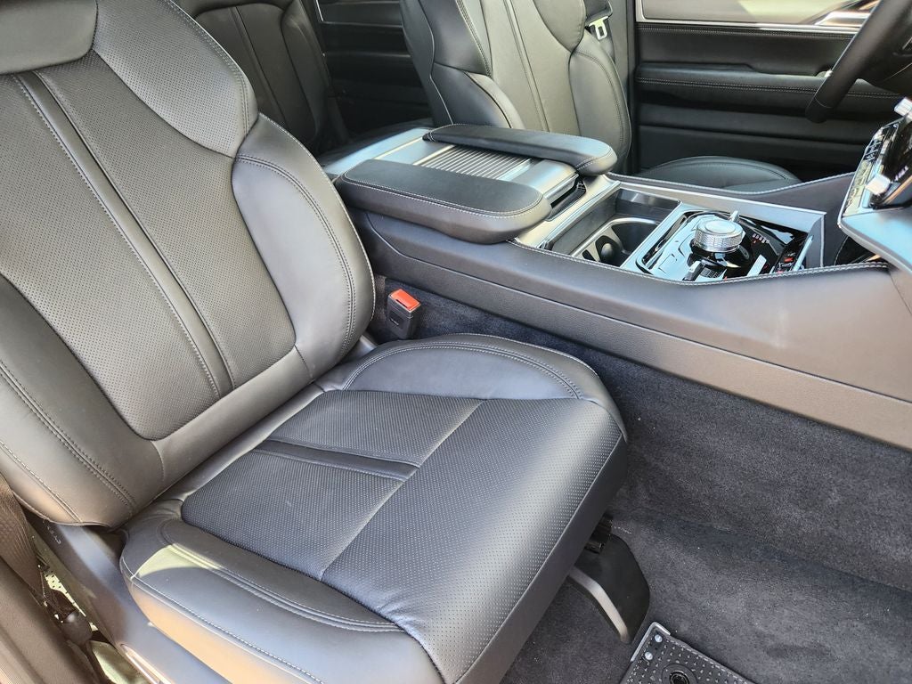 2026 Jeep Grand Wagoneer Upland