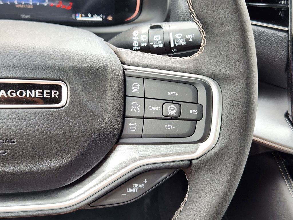2026 Jeep Grand Wagoneer 4x4