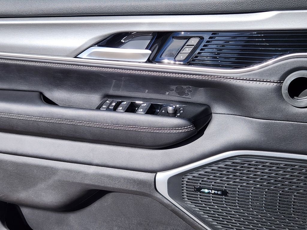 2026 Jeep Grand Wagoneer GRAND WAGONEER LIMITED ALTITUDE 4X4