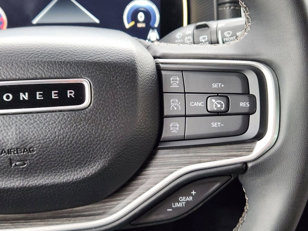 2023 Jeep Wagoneer Series II 4x4