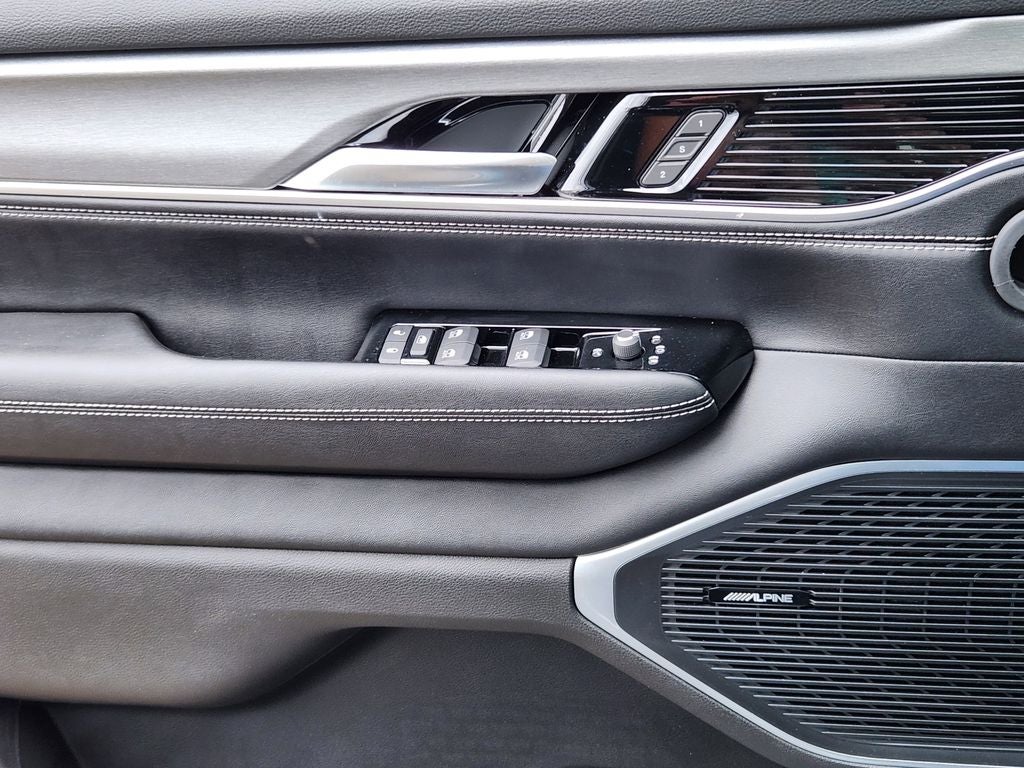 2026 Jeep Grand Wagoneer GRAND WAGONEER LIMITED ALTITUDE 4X4