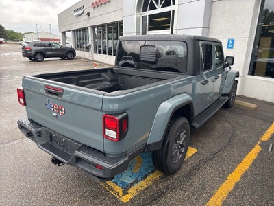 2024 Jeep Gladiator Sport S