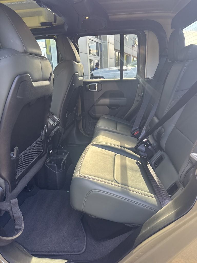 2025 Jeep Gladiator Mojave 4x4