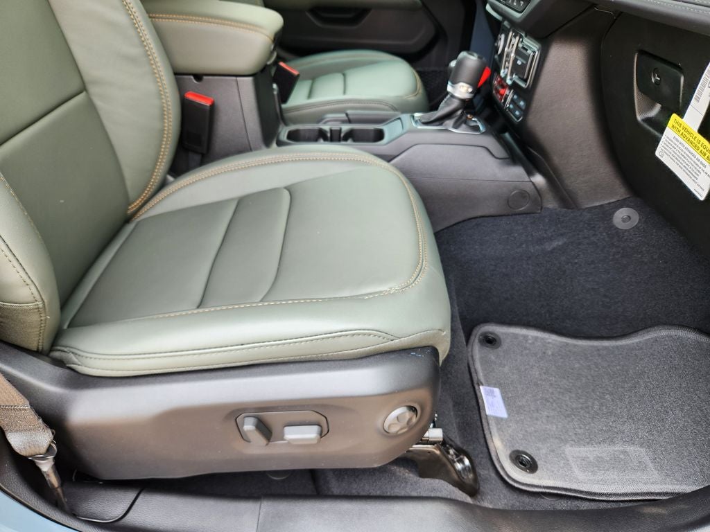 2026 Jeep Gladiator GLADIATOR MOJAVE X 4X4
