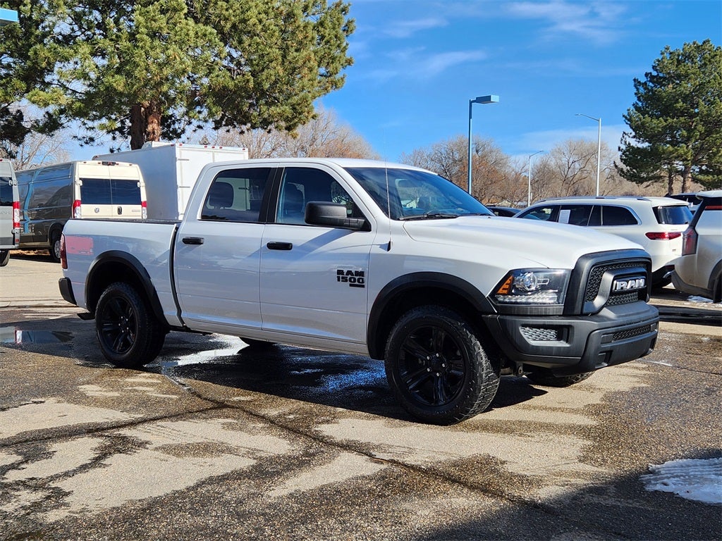 2024 RAM 1500 Classic Warlock Crew Cab 4x4 5'7' Box