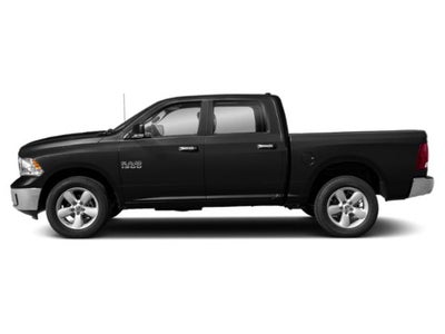 2018 RAM 1500 Big Horn Crew Cab 4x4 6'4' Box