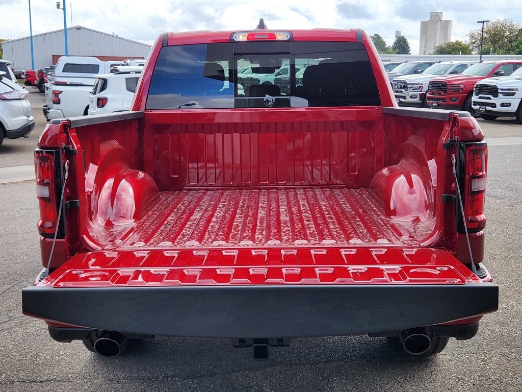 2027 RAM 1500 Big Horn/Lone Star