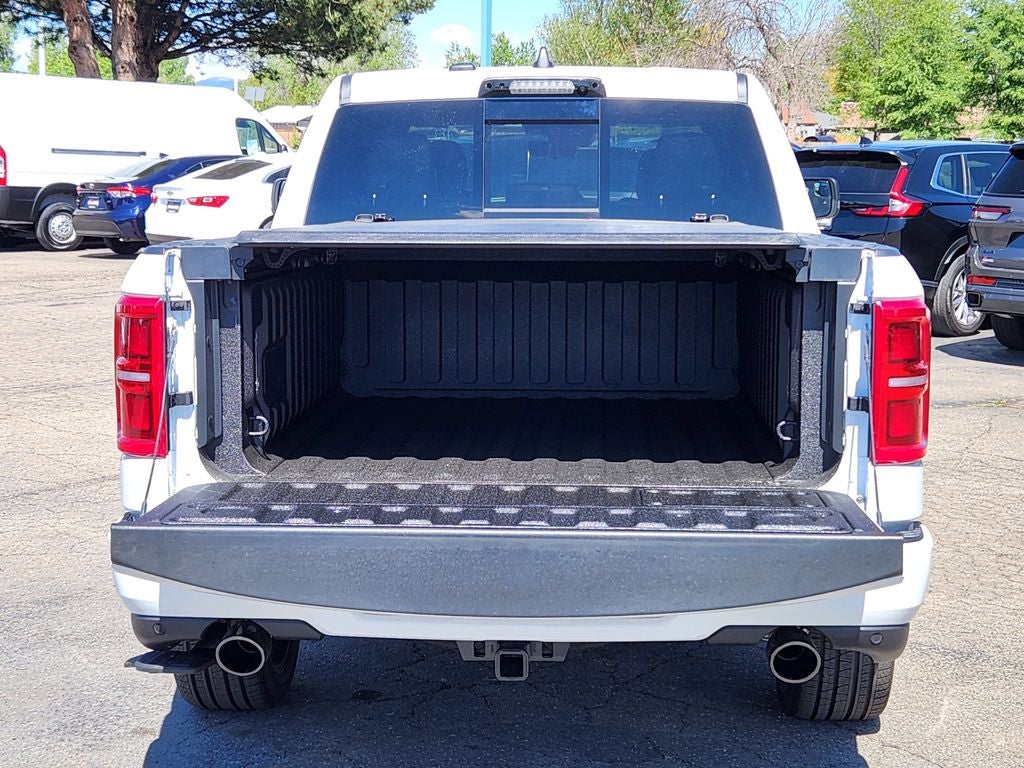 2026 RAM 1500 RAM 1500 LIMITED CREW CAB 4X4 5'7' BOX