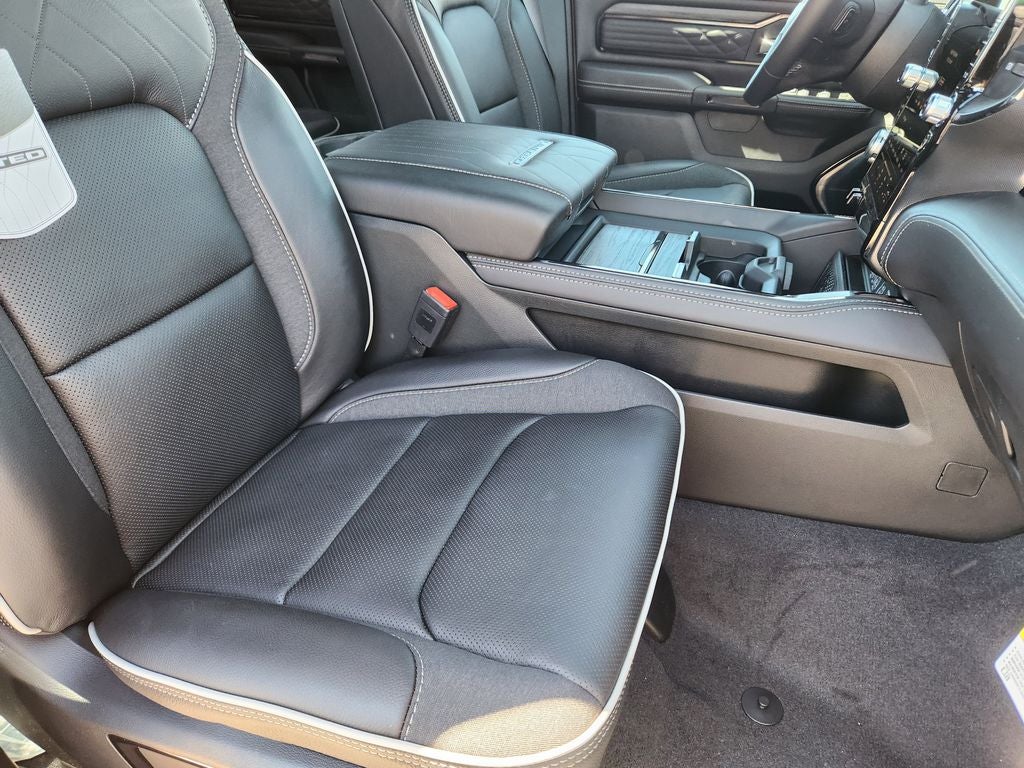 2026 RAM 1500 RAM 1500 LIMITED CREW CAB 4X4 5'7' BOX
